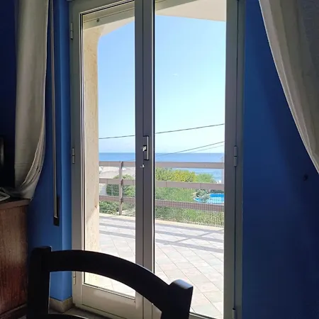 Tra Cielo E Mare - San Lorenzo Reitani